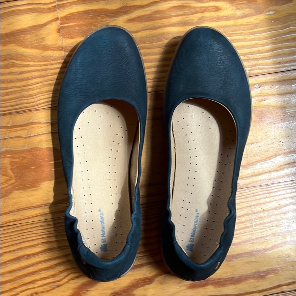 El Naturalista Black Flats